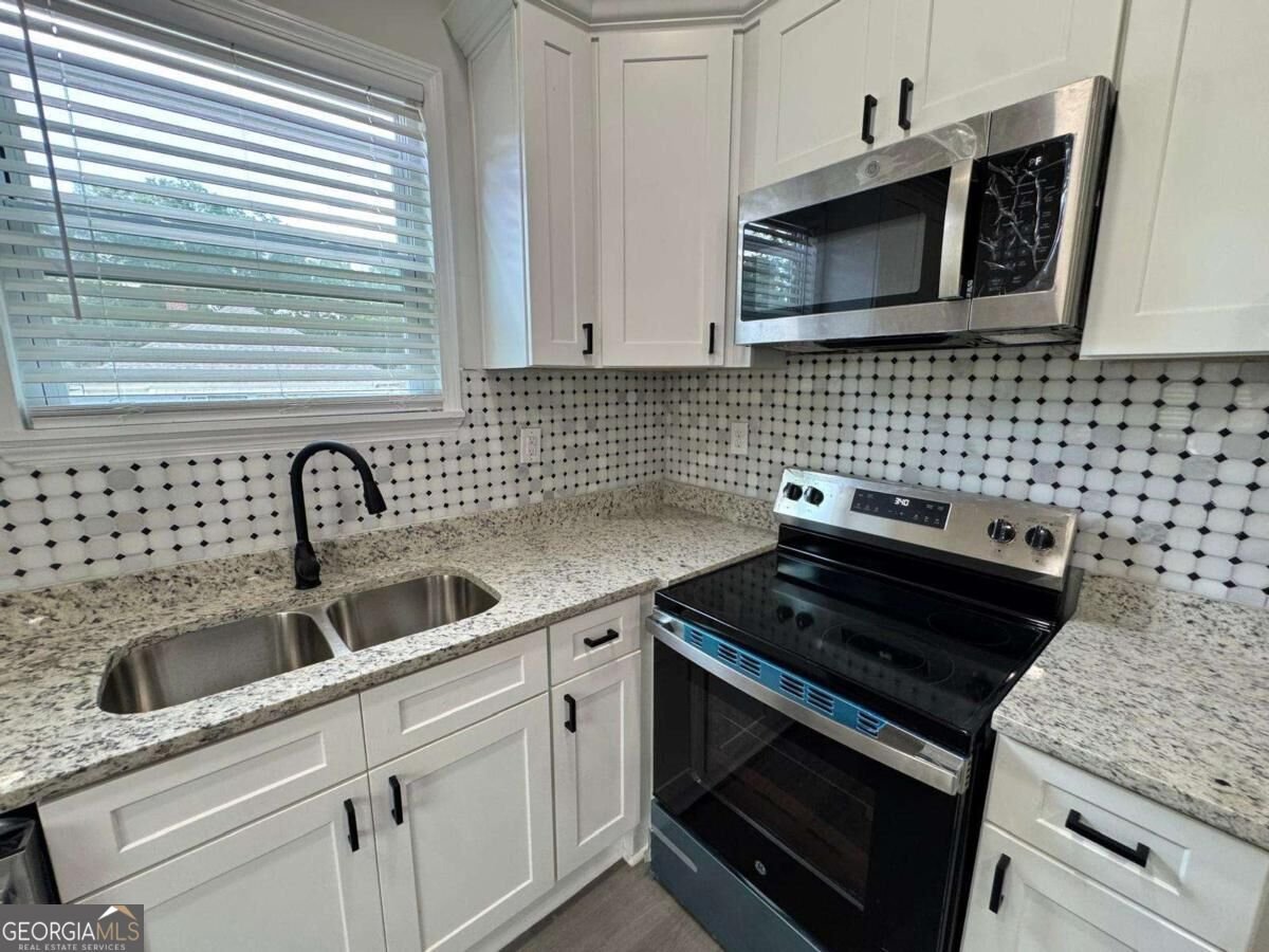 69 Fourth Street Griffin - Photo 10