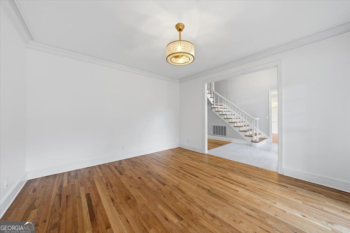 216 Hunters Hill Court Macon - Photo 8
