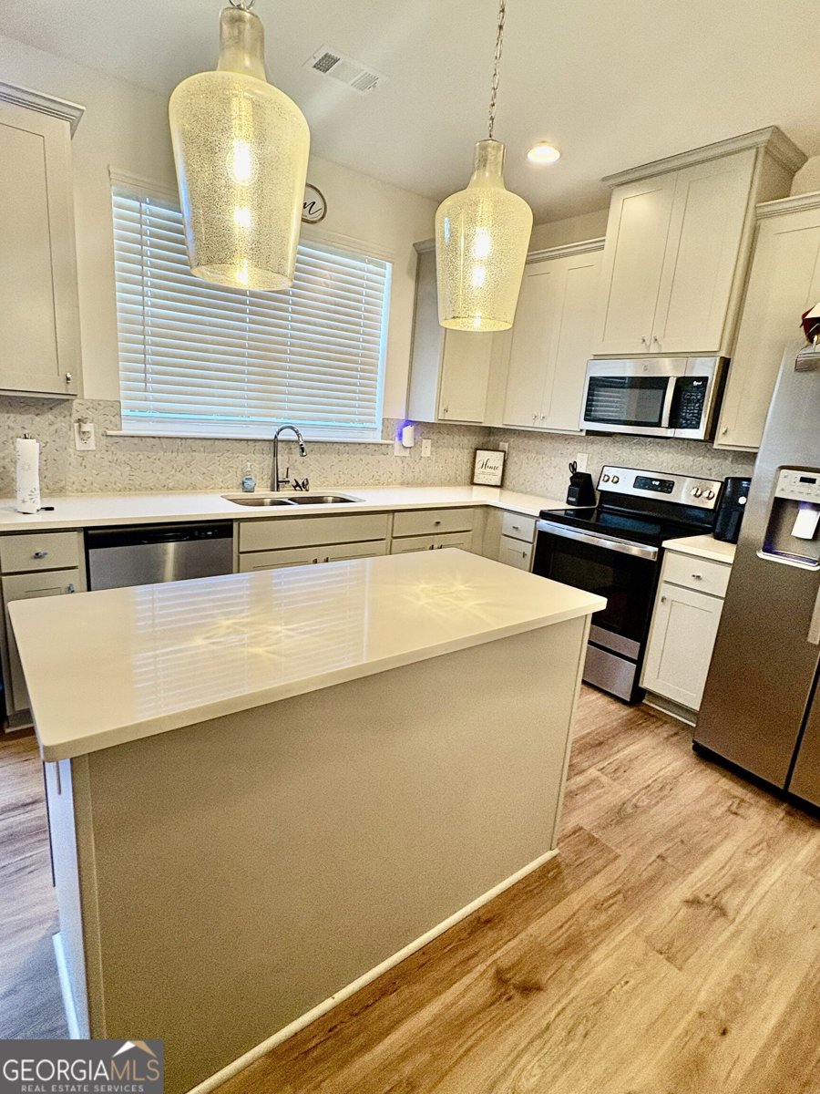 7618 Avalon Boulevard Fairburn - Photo 8