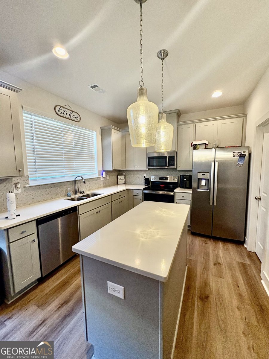 7618 Avalon Boulevard Fairburn - Photo 9