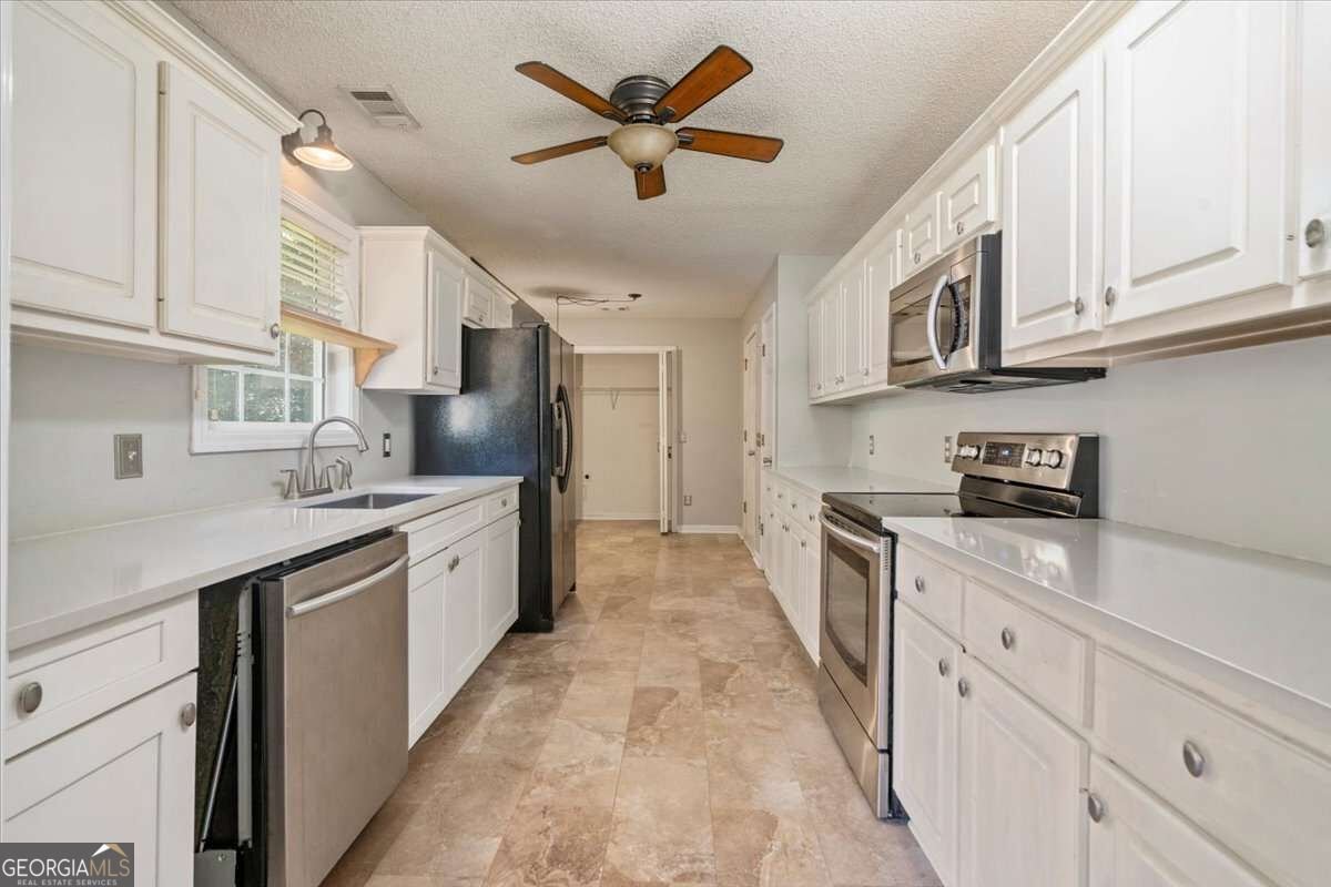 417 Beacon Drive Maysville - Photo 10