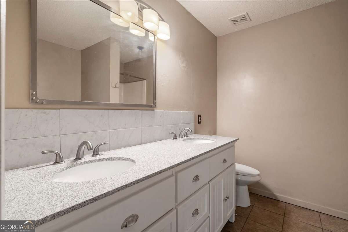 417 Beacon Drive Maysville - Photo 18