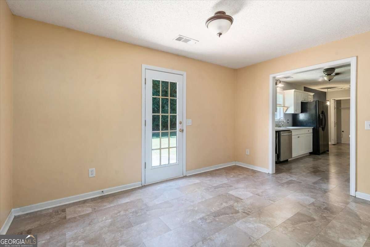 417 Beacon Drive Maysville - Photo 8