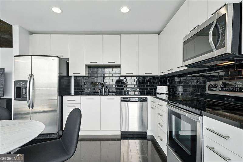 3324 Peachtree Road Atlanta - Photo 11