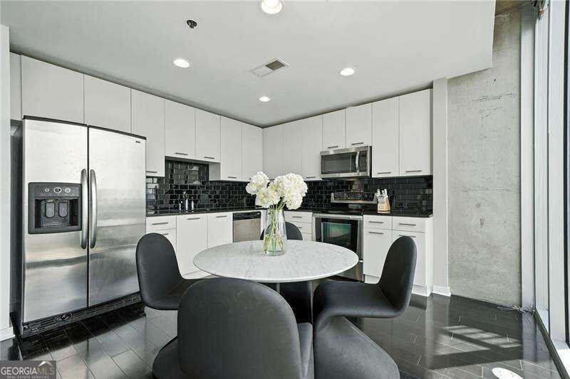 3324 Peachtree Road Atlanta - Photo 6