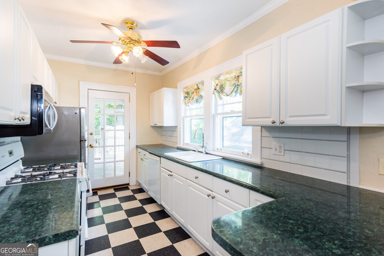 727 Yorkshire Road Atlanta - Photo 29