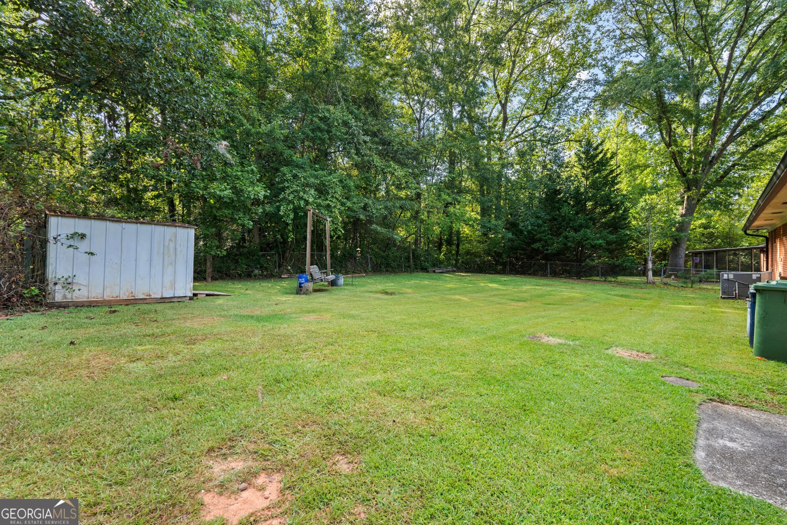 412 Leola Drive Griffin - Photo 33