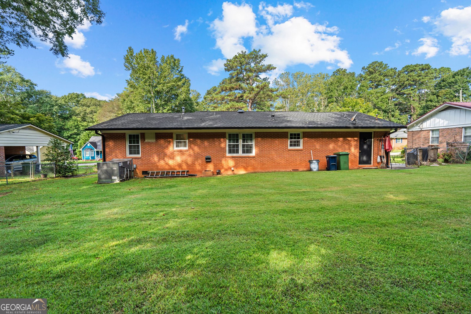 412 Leola Drive Griffin - Photo 37