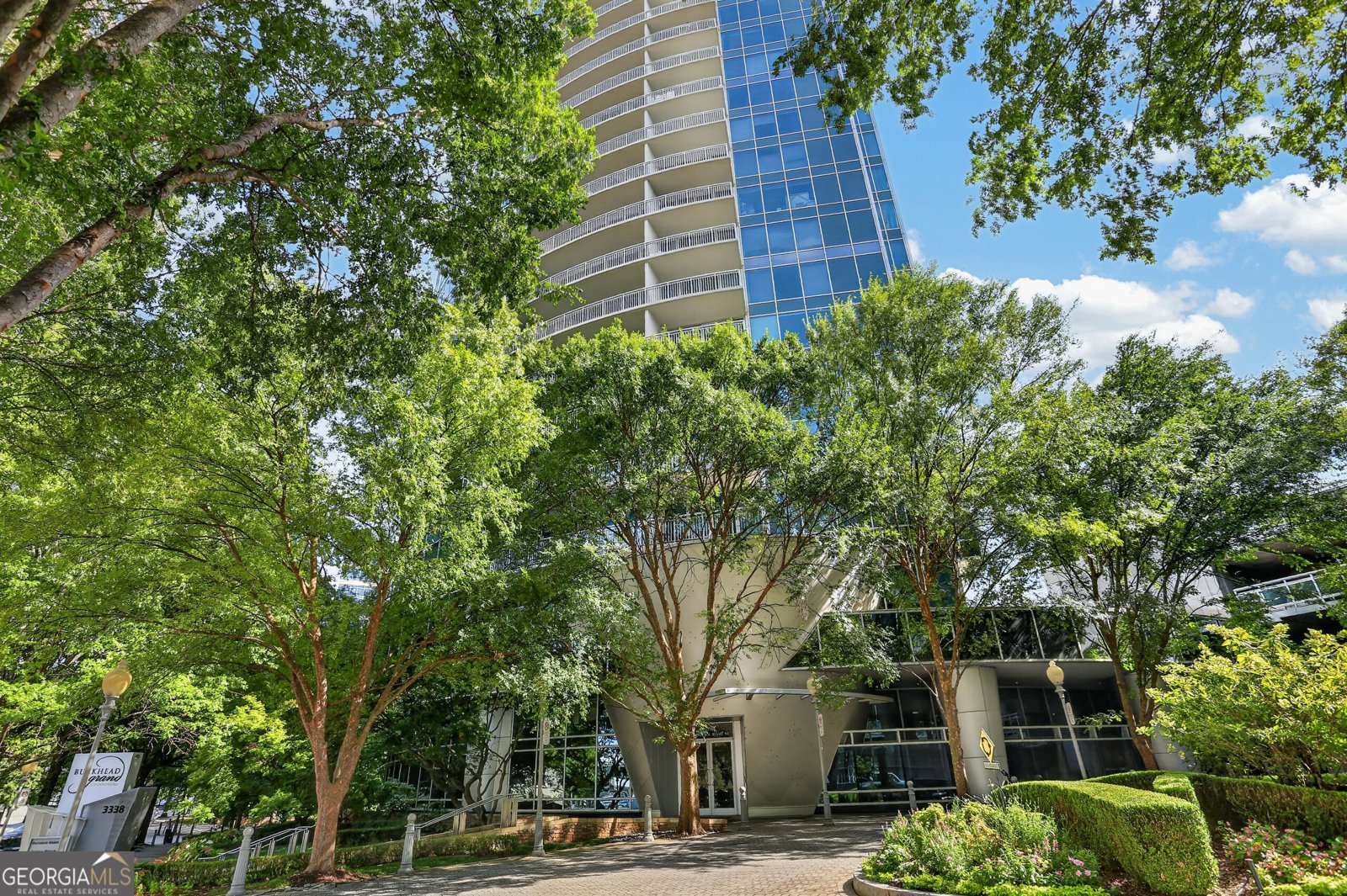 3338 Peachtree Road Atlanta - main photo