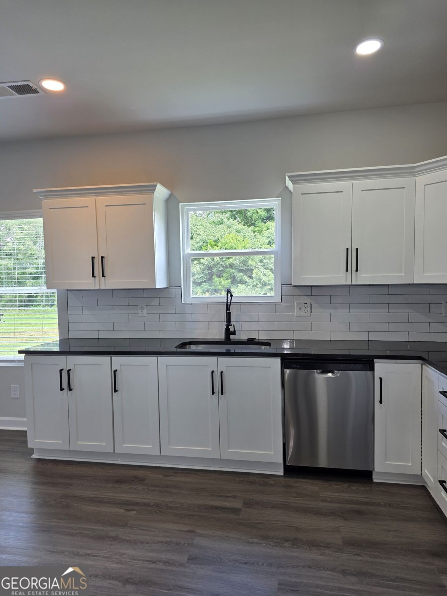 448 Hill Street Griffin - Photo 11