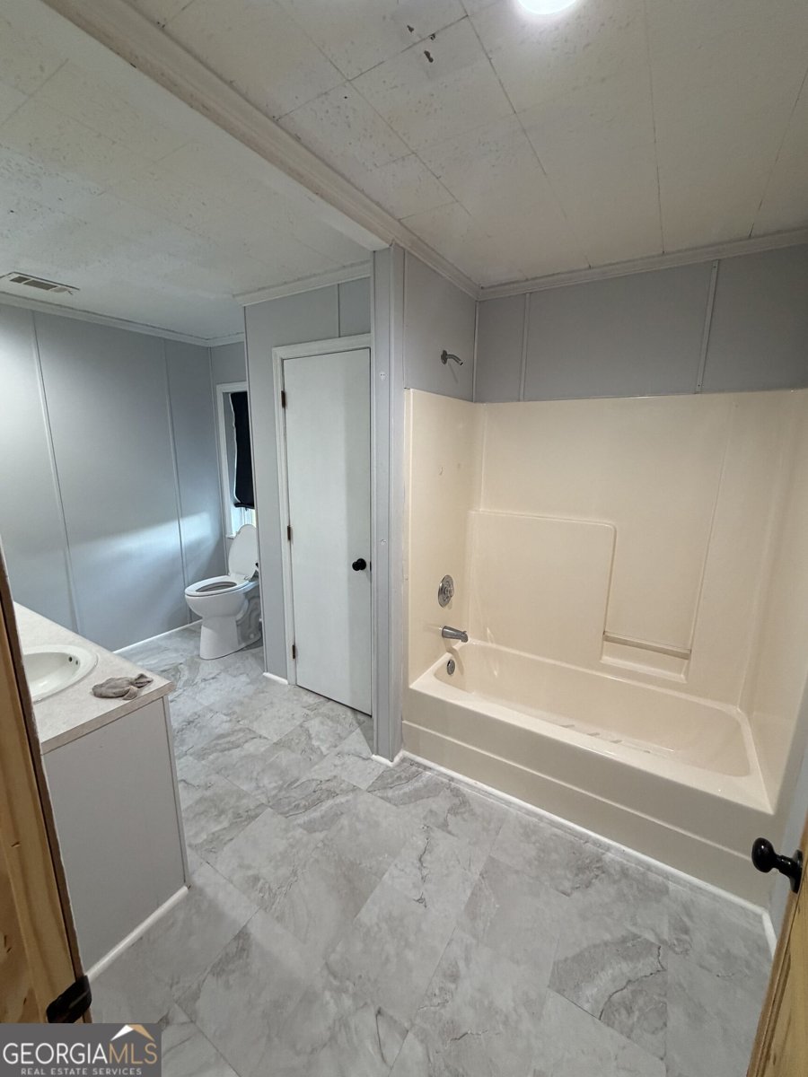 4702 Old Savannah Road Millen - Photo 9