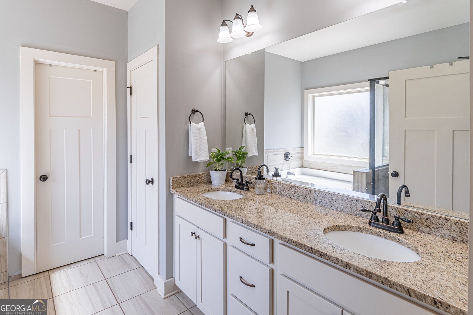 1221 Shiva Boulevard Winder - Photo 10