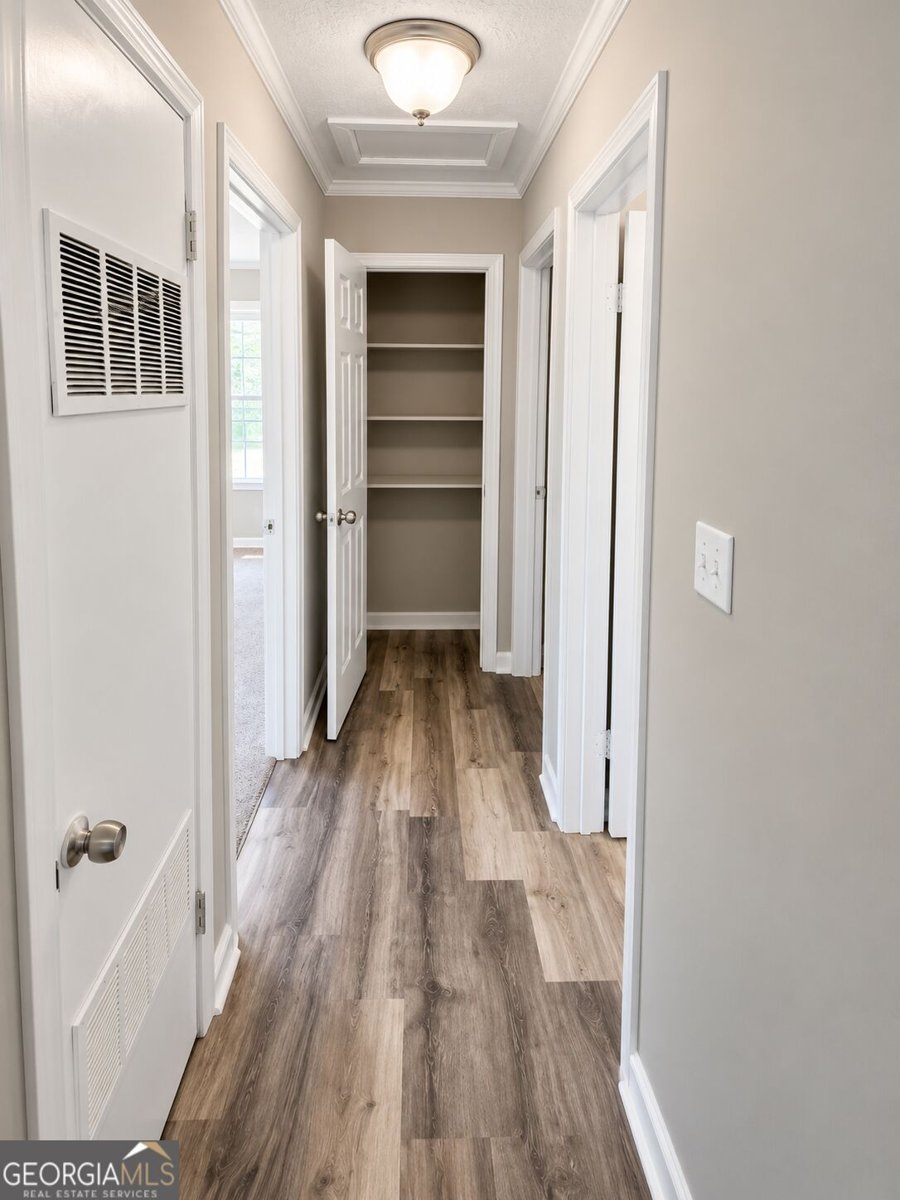 649 Moody Street Griffin - Photo 10