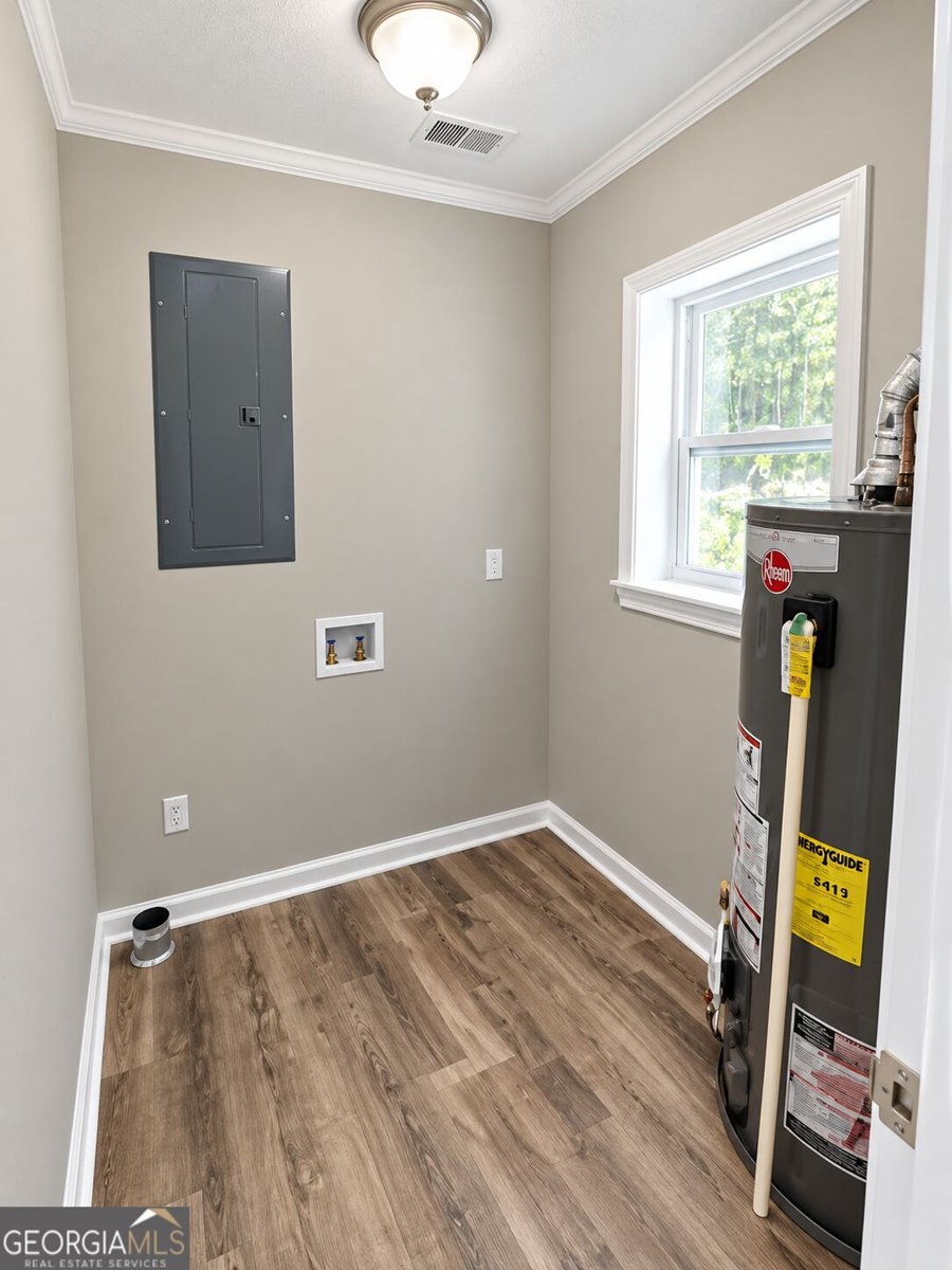 649 Moody Street Griffin - Photo 9
