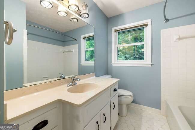 2497 Greenglade Road Atlanta - Photo 31