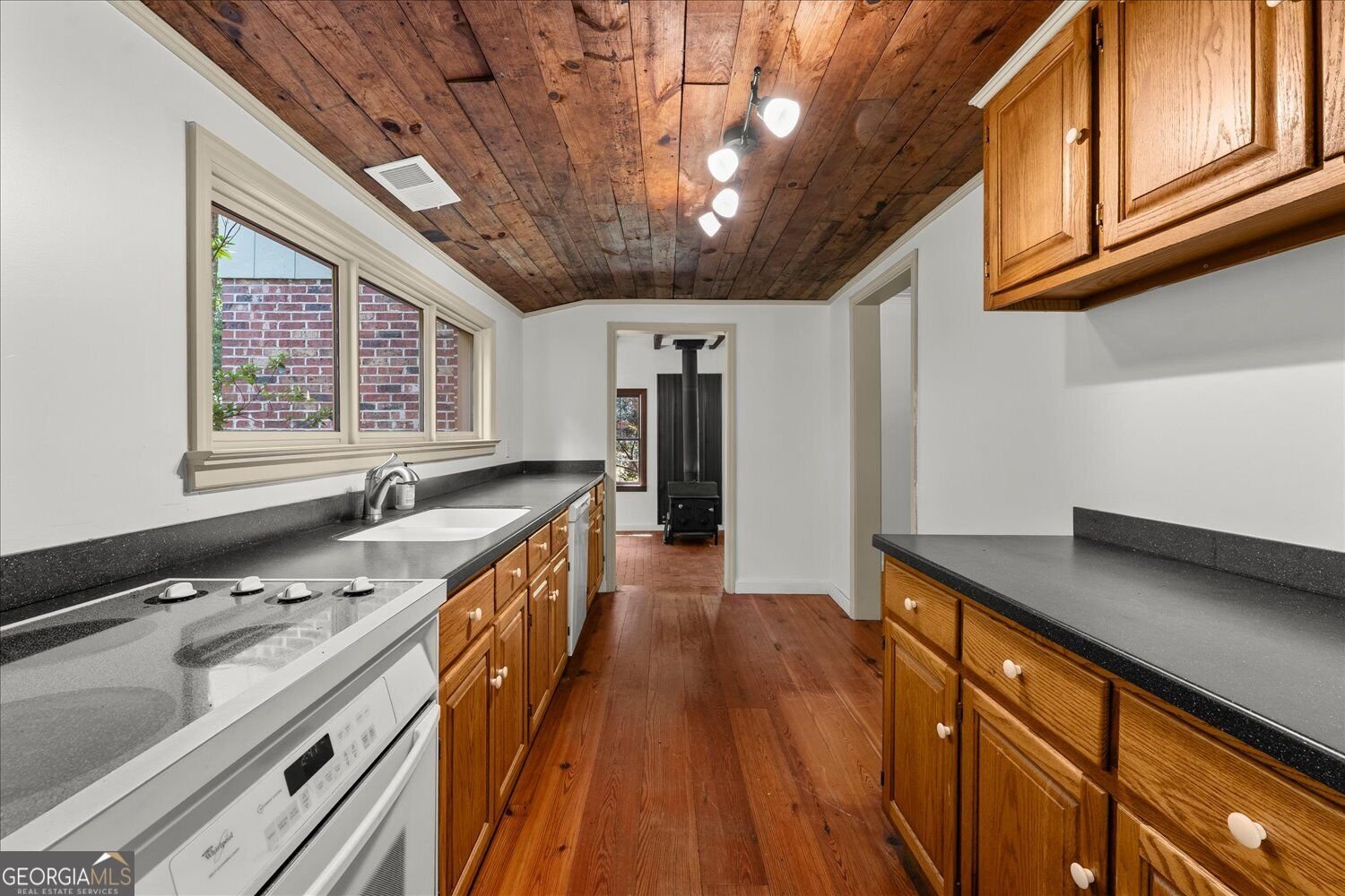 1068 Lamar Road Macon - Photo 10