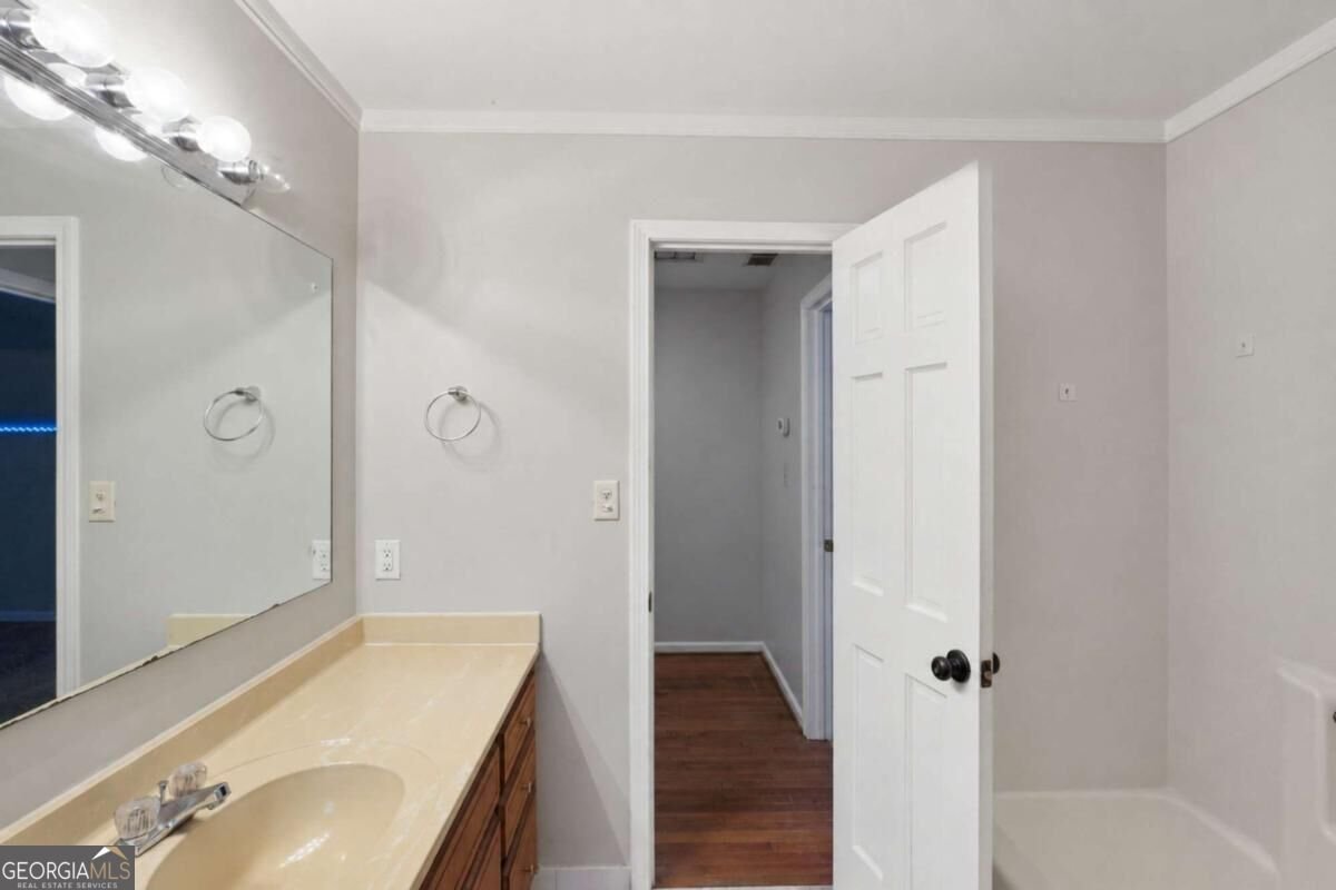 4927 Castlewood Drive Lilburn - Photo 40