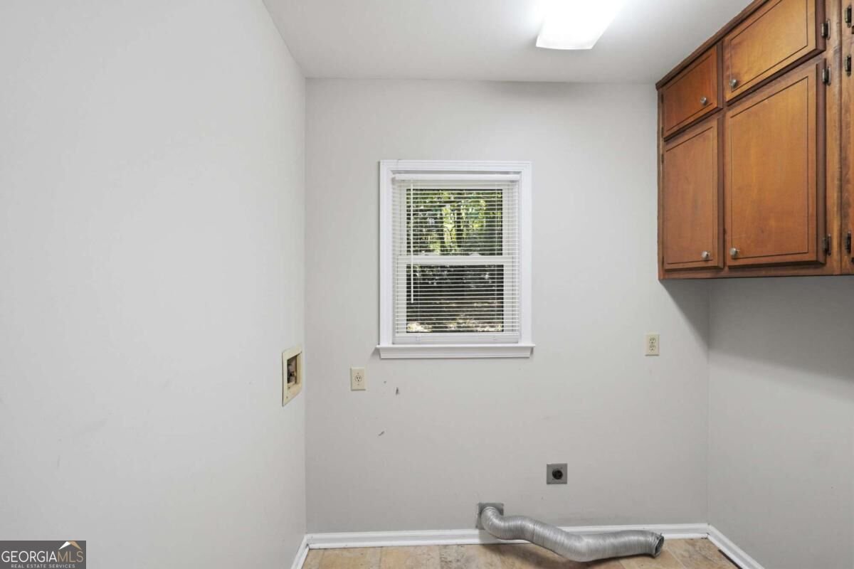 4927 Castlewood Drive Lilburn - Photo 41