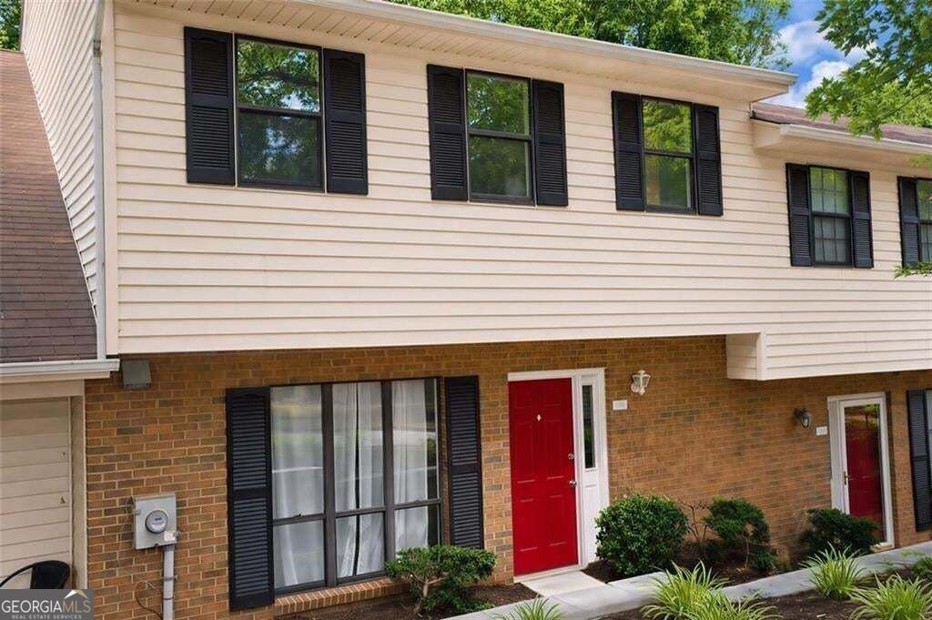1265 Jamestowne Trail Alpharetta - main photo