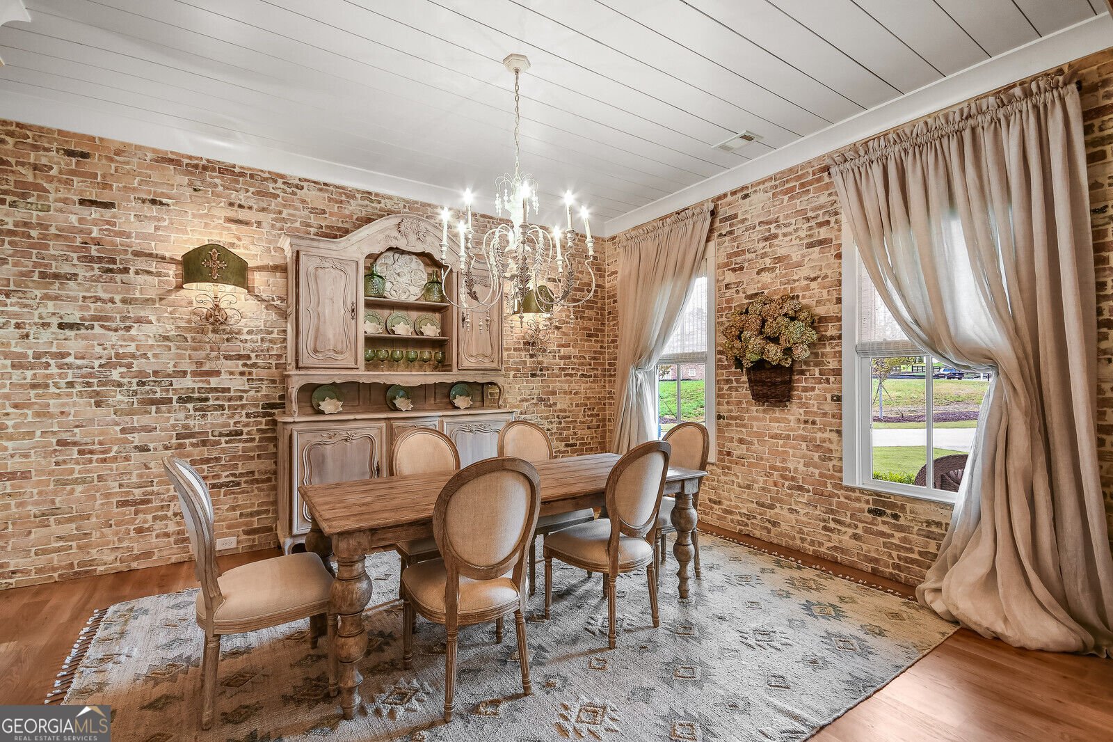 1023 Madison Hall Ln Milton - Photo 8