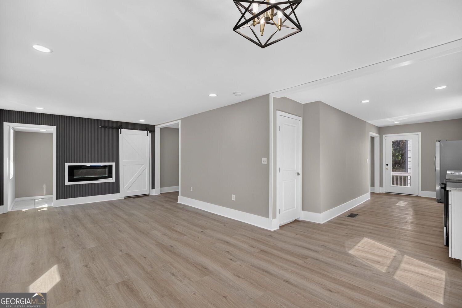 1519 Venetian Drive Atlanta - Photo 9