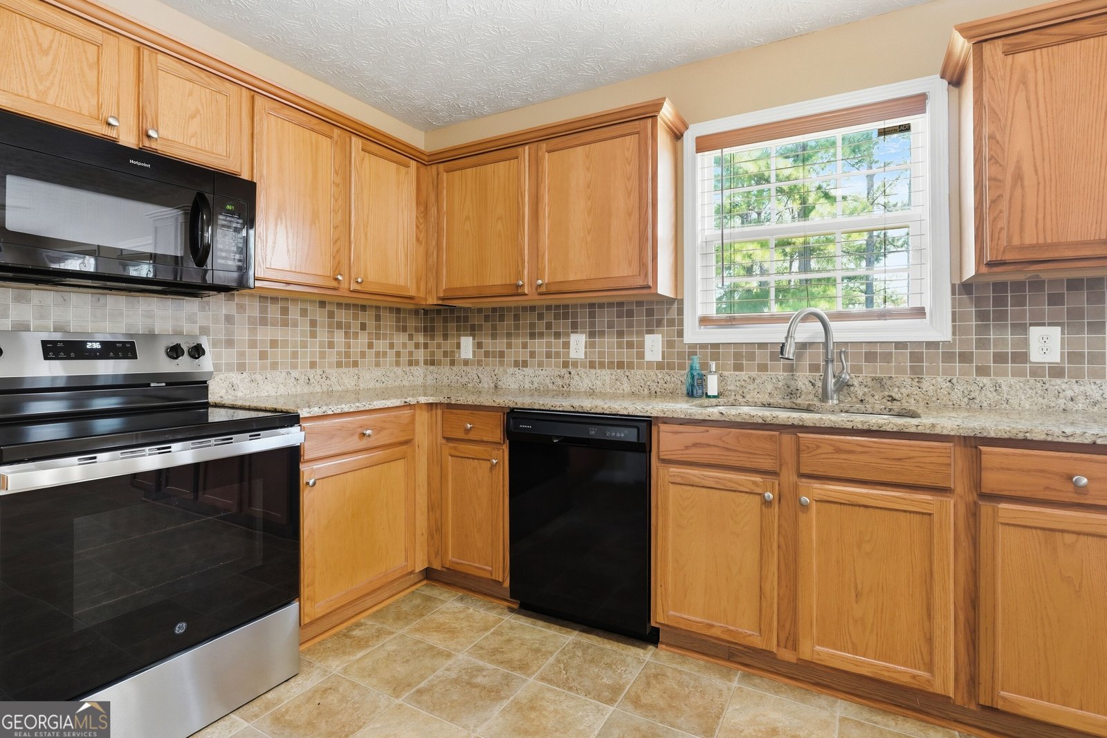 1174 Folkstone Drive McDonough - Photo 16