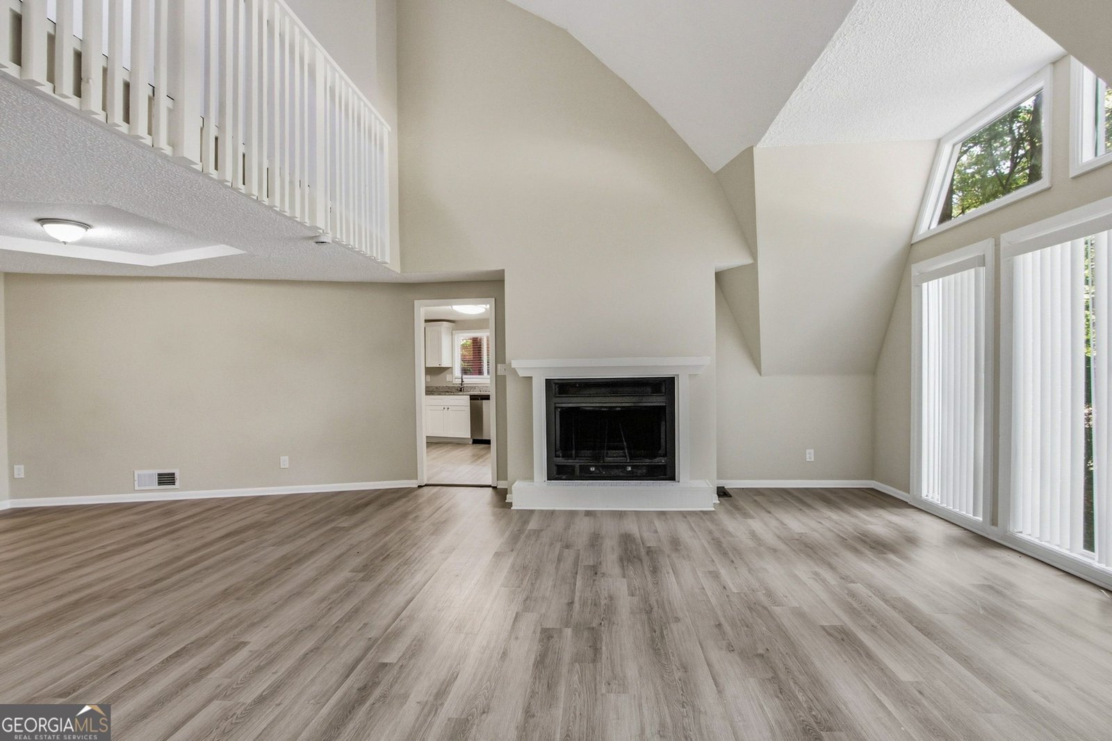 377 Windsor Farms Drive Lawrenceville - Photo 10