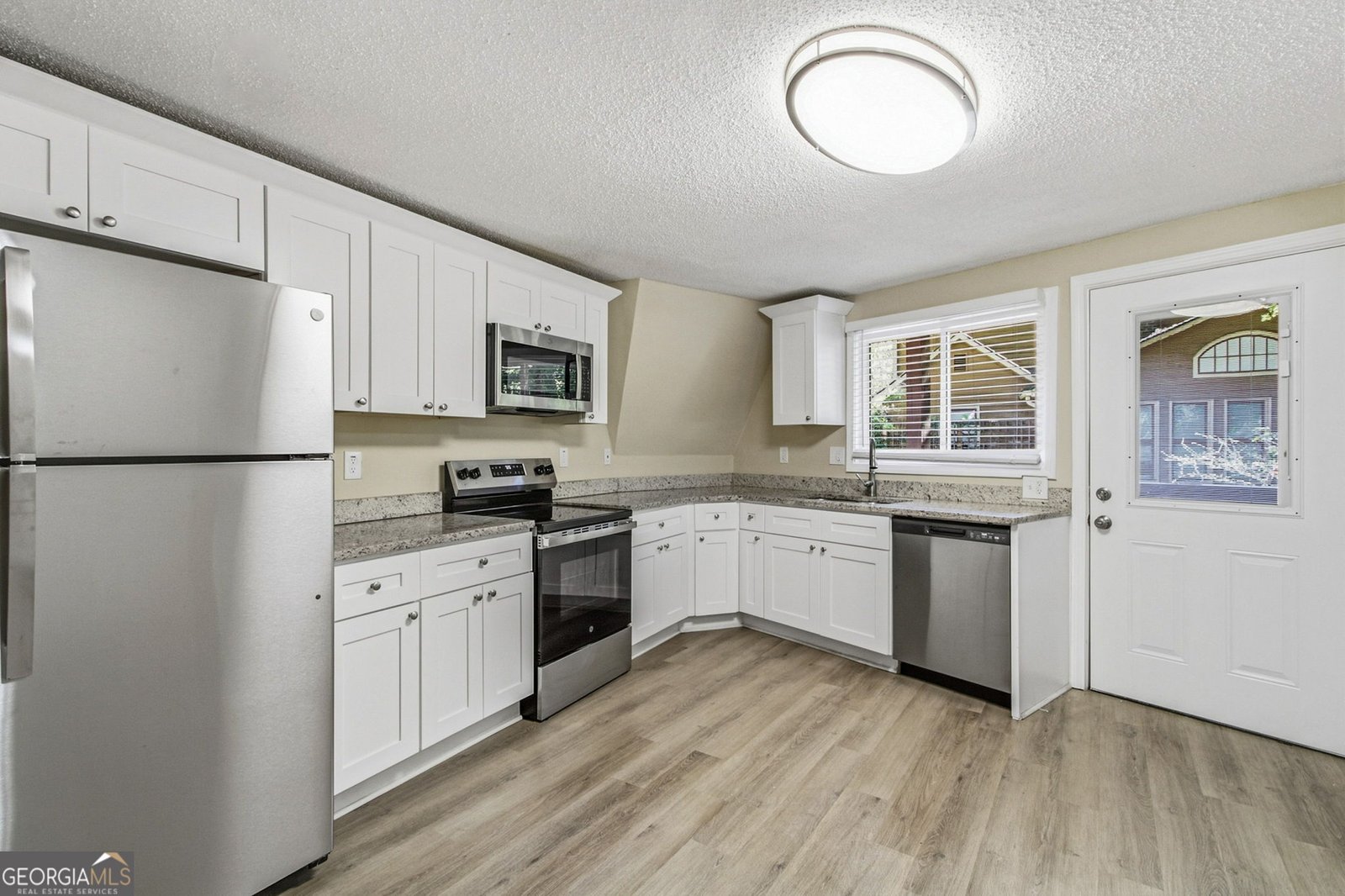 377 Windsor Farms Drive Lawrenceville - Photo 16