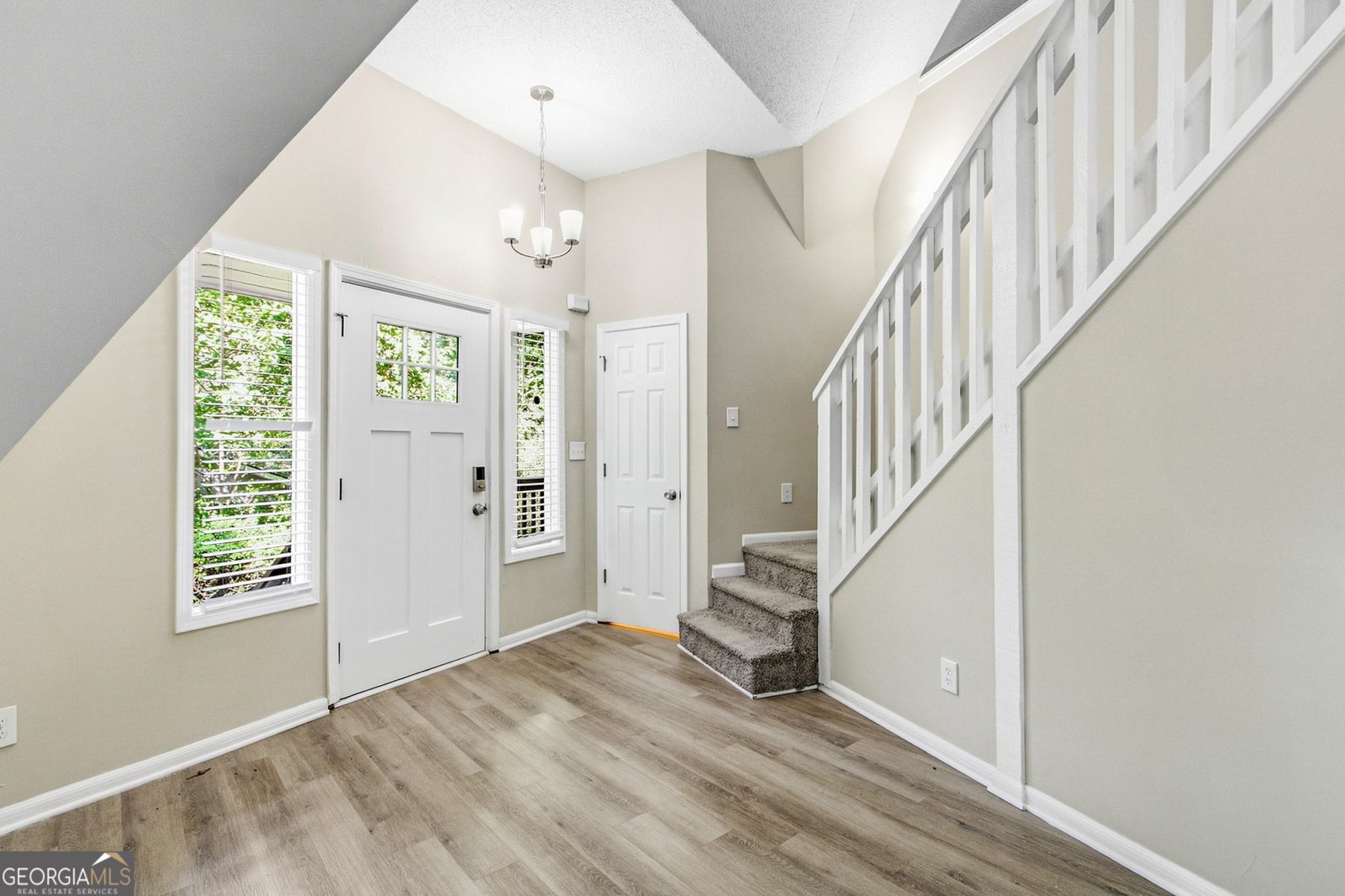 377 Windsor Farms Drive Lawrenceville - Photo 9