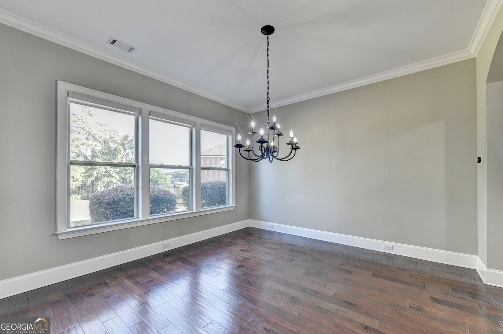 6050 Gallop Court Suwanee - Photo 10