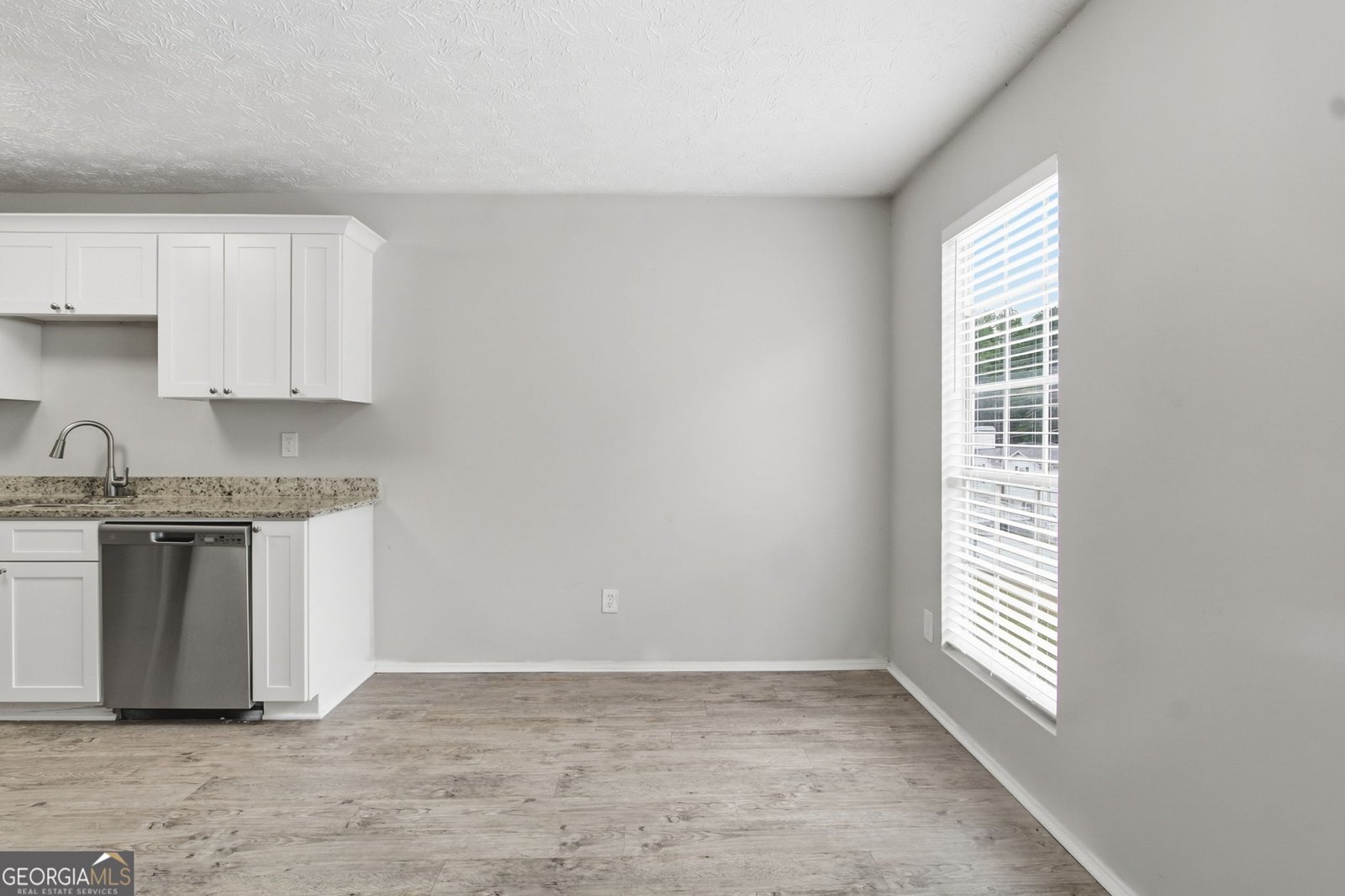 5535 Downs Way Lithonia - Photo 8