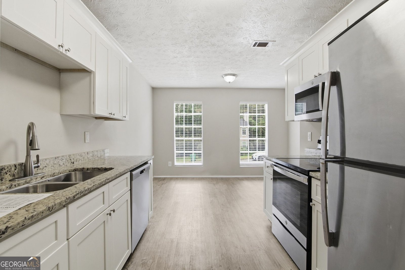 5535 Downs Way Lithonia - Photo 9