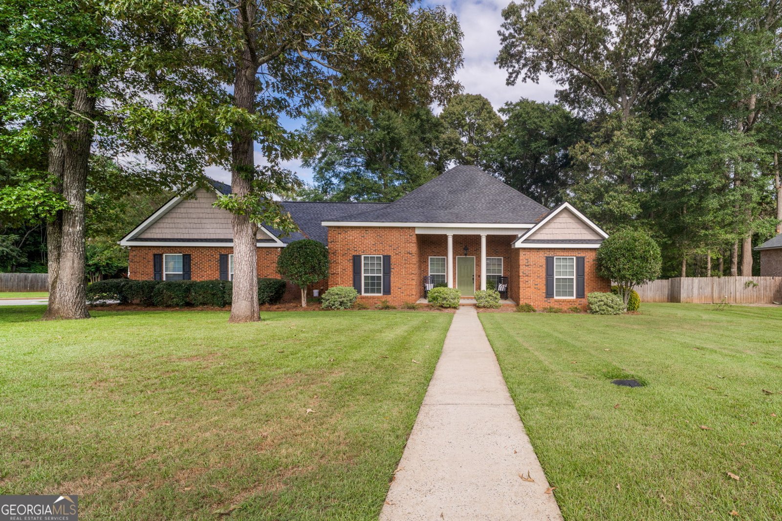 301 Hunts Landing Drive Kathleen - main photo
