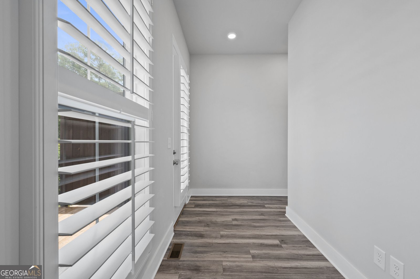 271 Mitchell Lane Woodstock - Photo 18