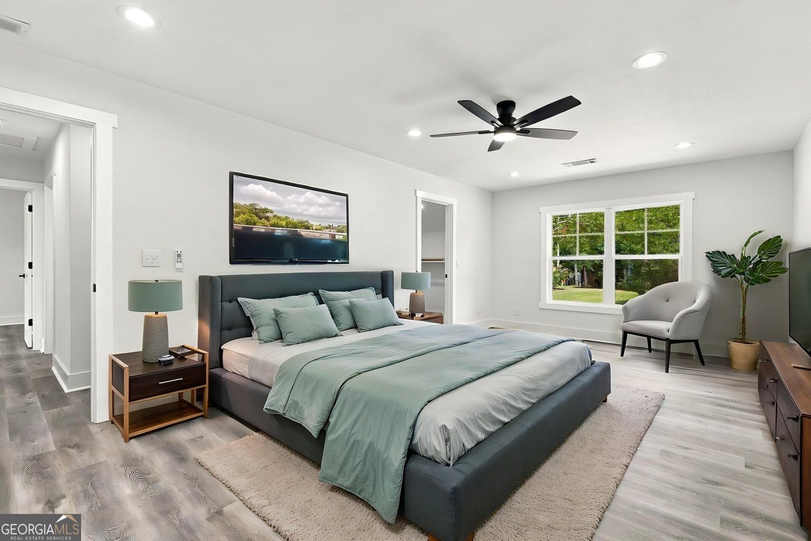5441 Forest Path Court Stone Mountain - Photo 16
