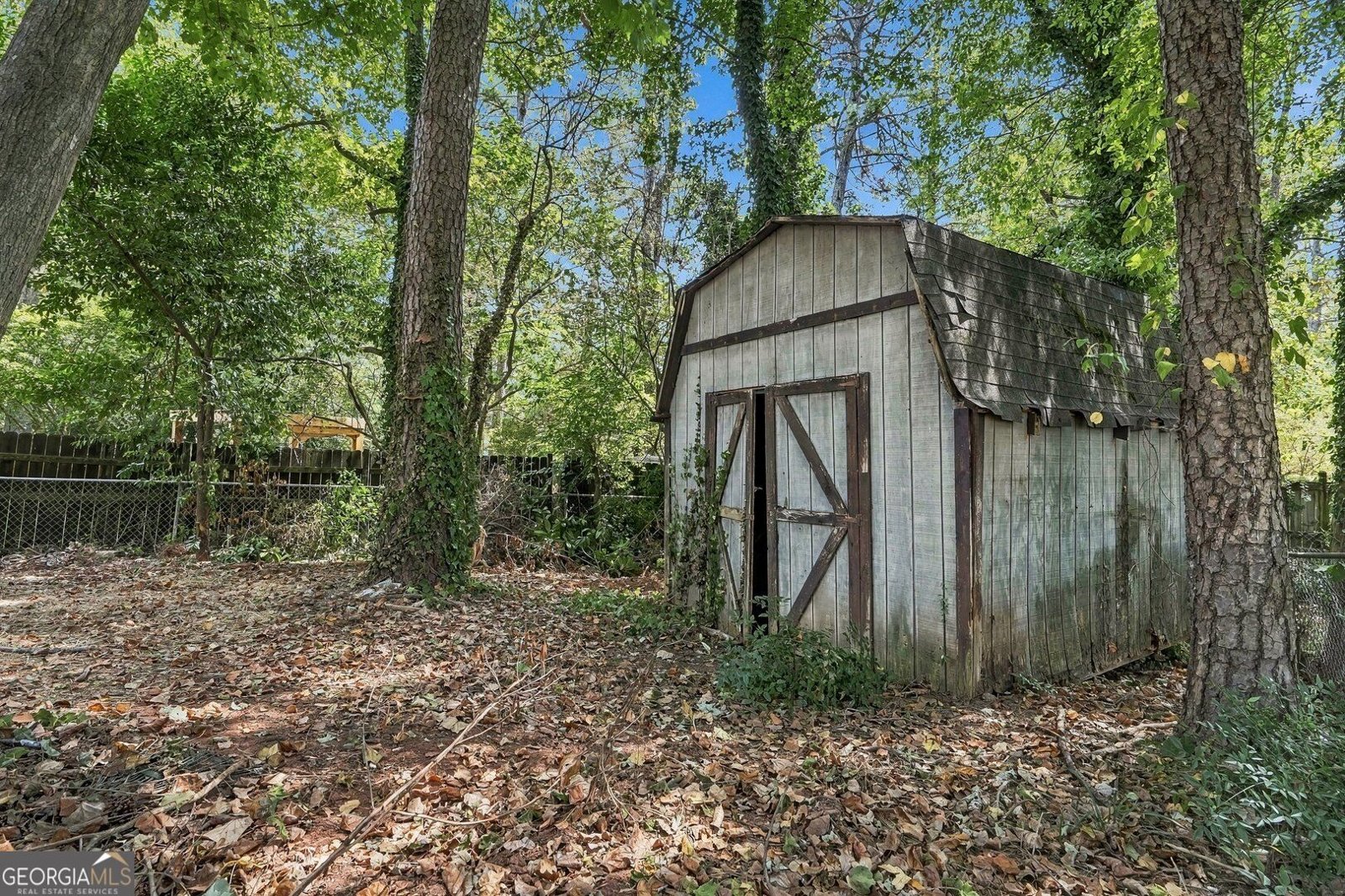 5441 Forest Path Court Stone Mountain - Photo 33