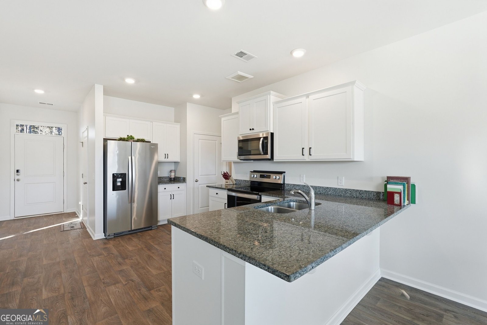 160 Troupe Drive Savannah - Photo 7