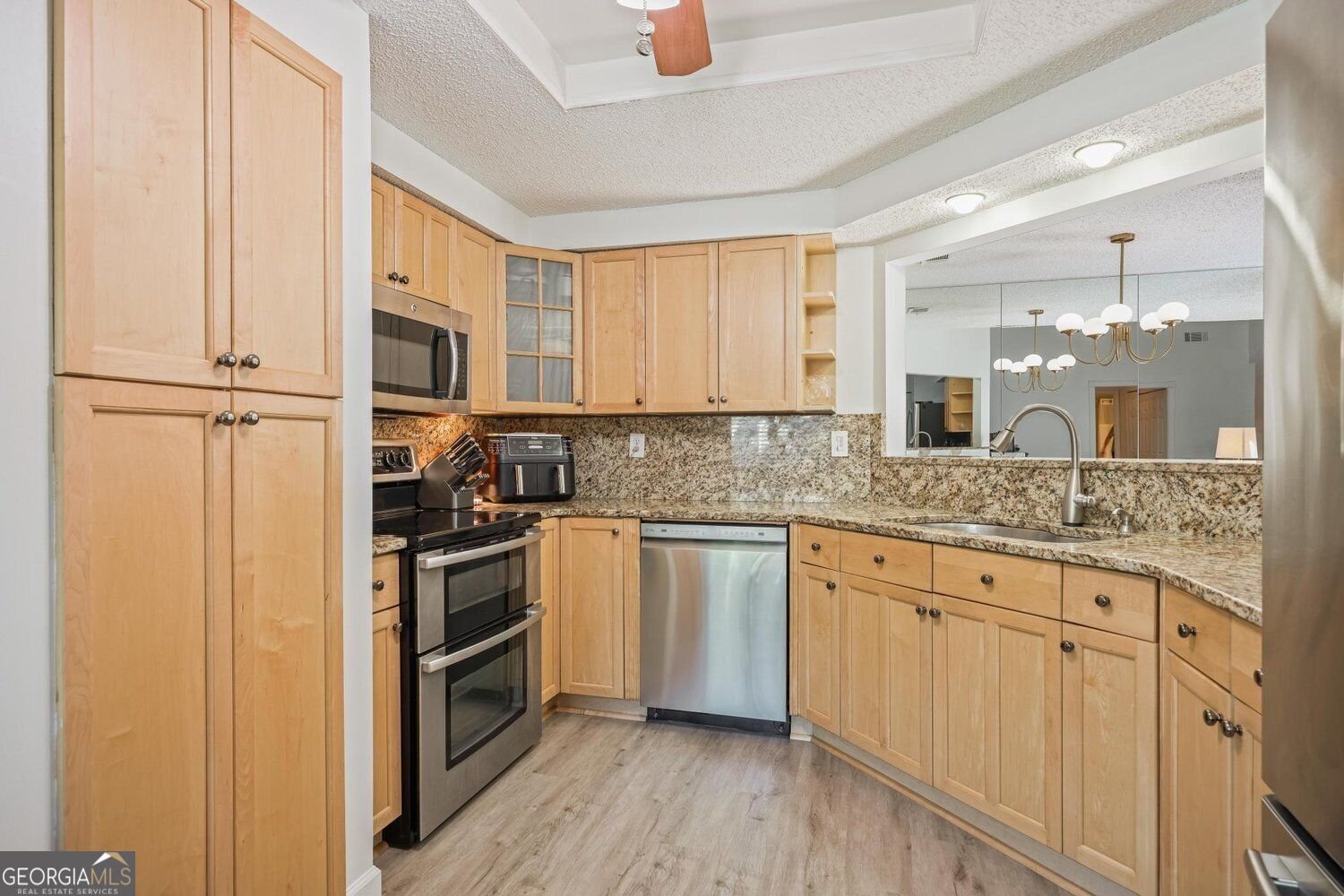 33 Dunwoody Springs Drive Atlanta - Photo 7
