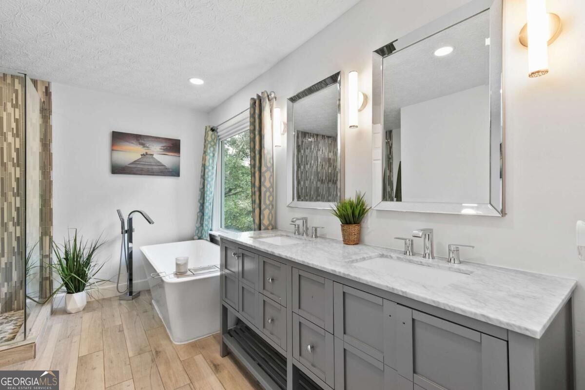 334 Justin Drive Woodstock - Photo 17