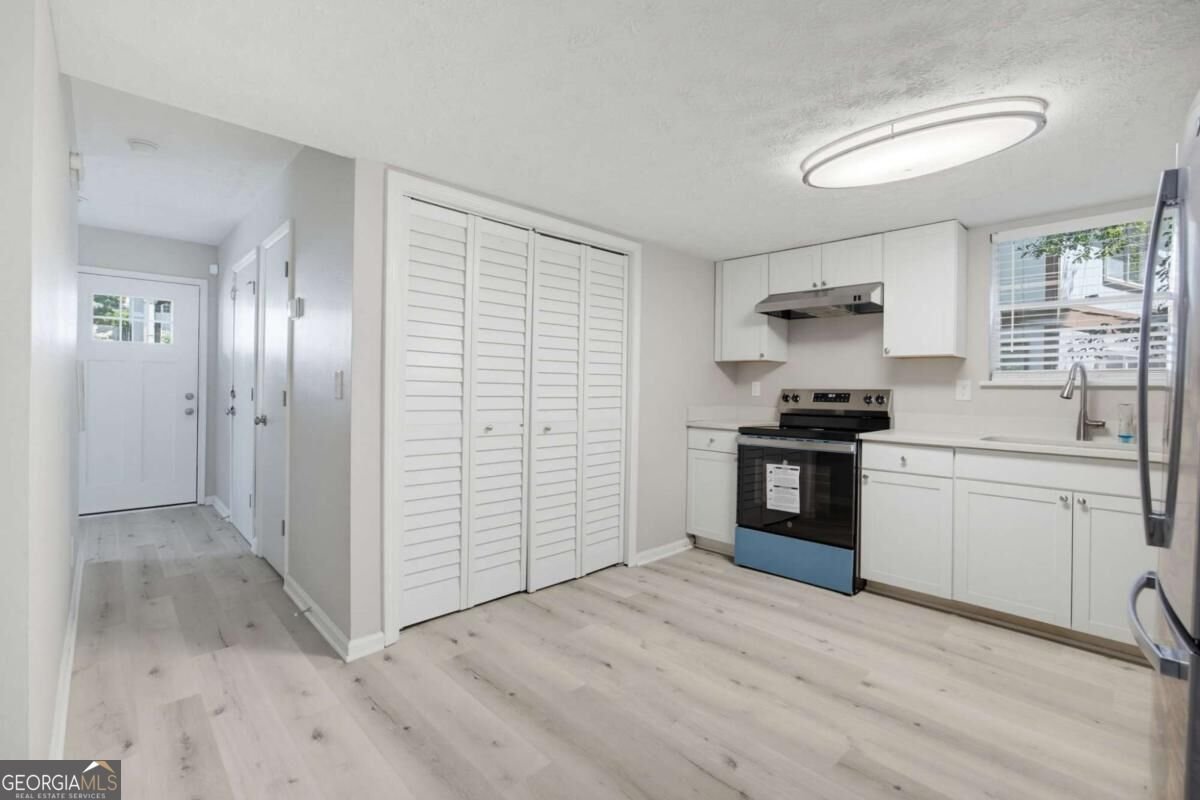 5570 Downs Way Lithonia - Photo 10