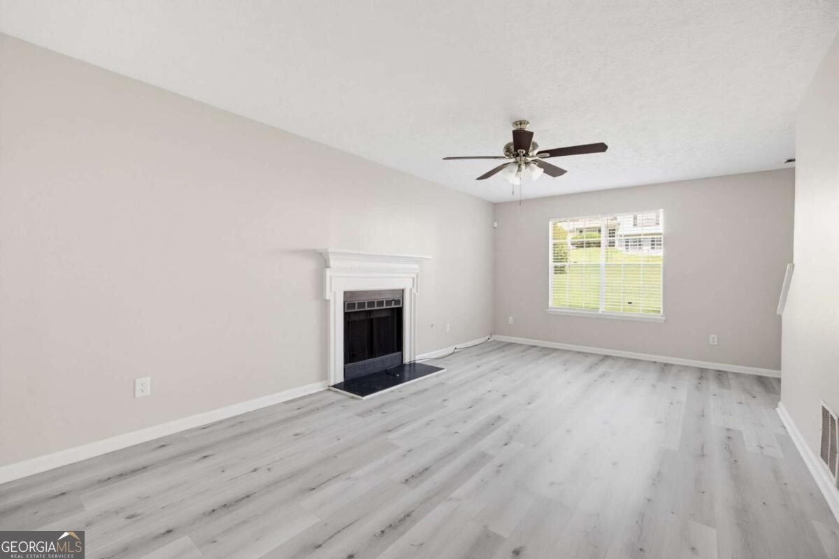 5570 Downs Way Lithonia - Photo 7