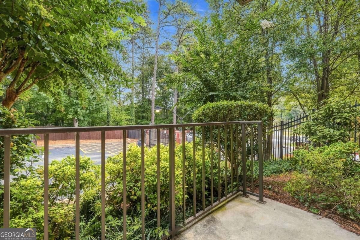 300 Johnson Ferry Road Atlanta - Photo 25