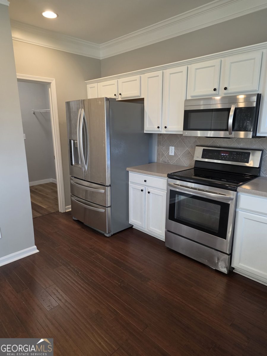 2432 Black Forest Drive Conyers - Photo 10
