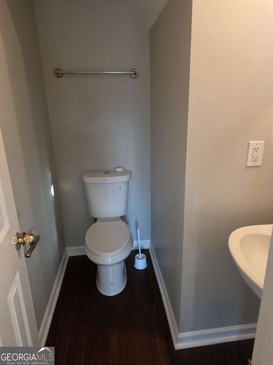 2432 Black Forest Drive Conyers - Photo 11