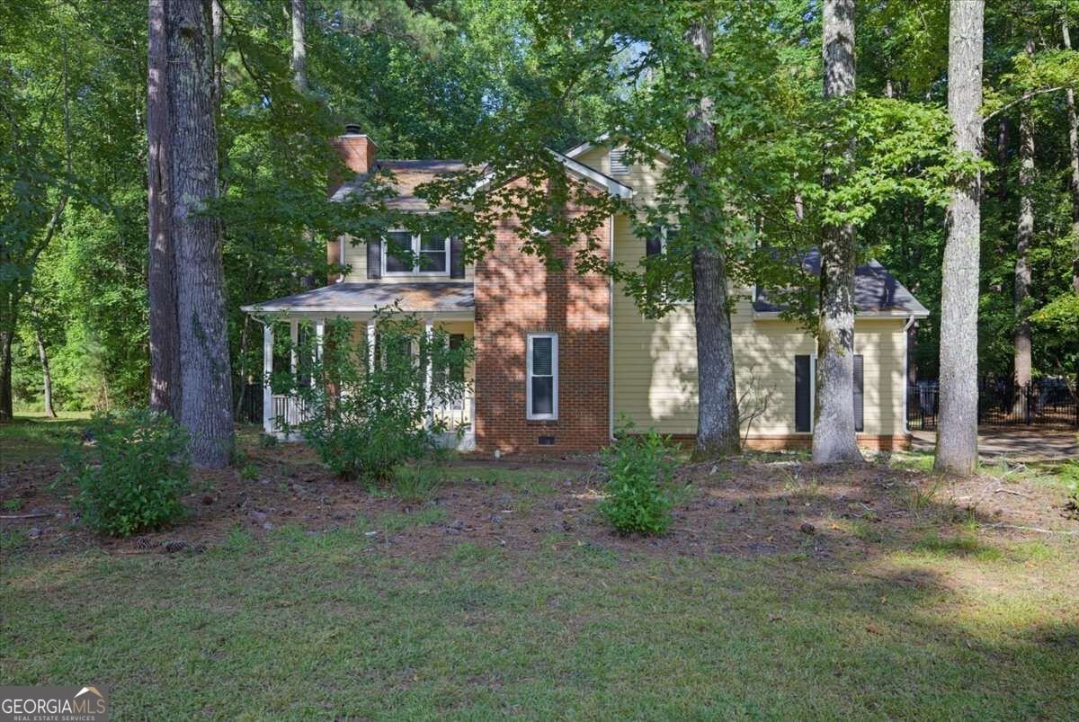 210 Groveland Drive Peachtree City - main photo