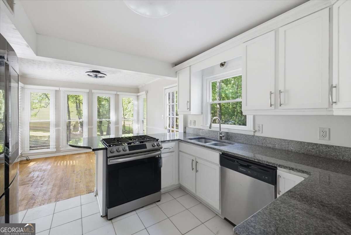 210 Groveland Drive Peachtree City - Photo 15