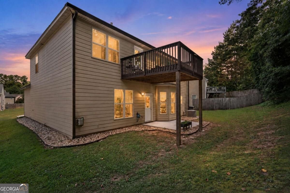 6127 Riddle Court Douglasville - Photo 6