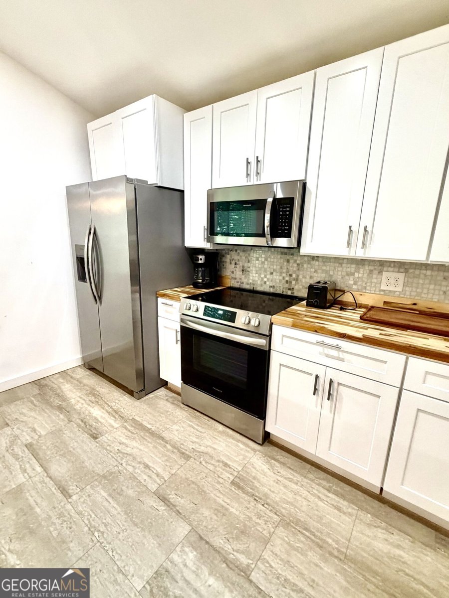 802 Dogwood Lane Townville - Photo 10