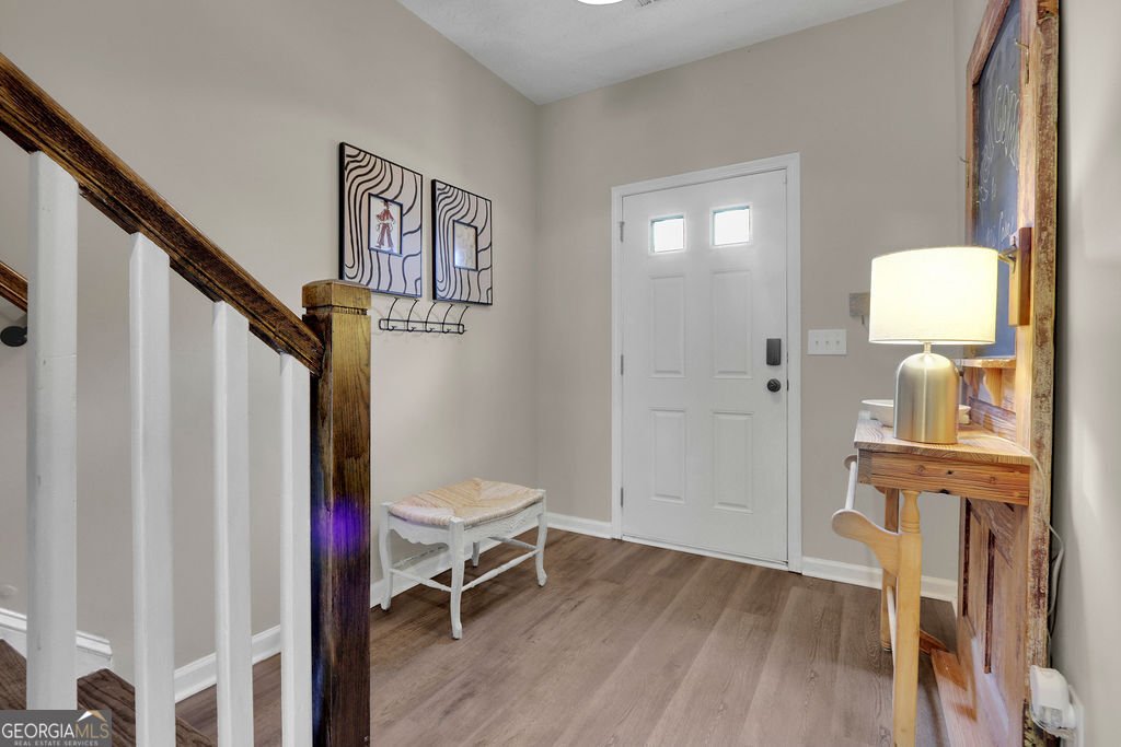 6608 Splashwater Drive Flowery Branch - Photo 11