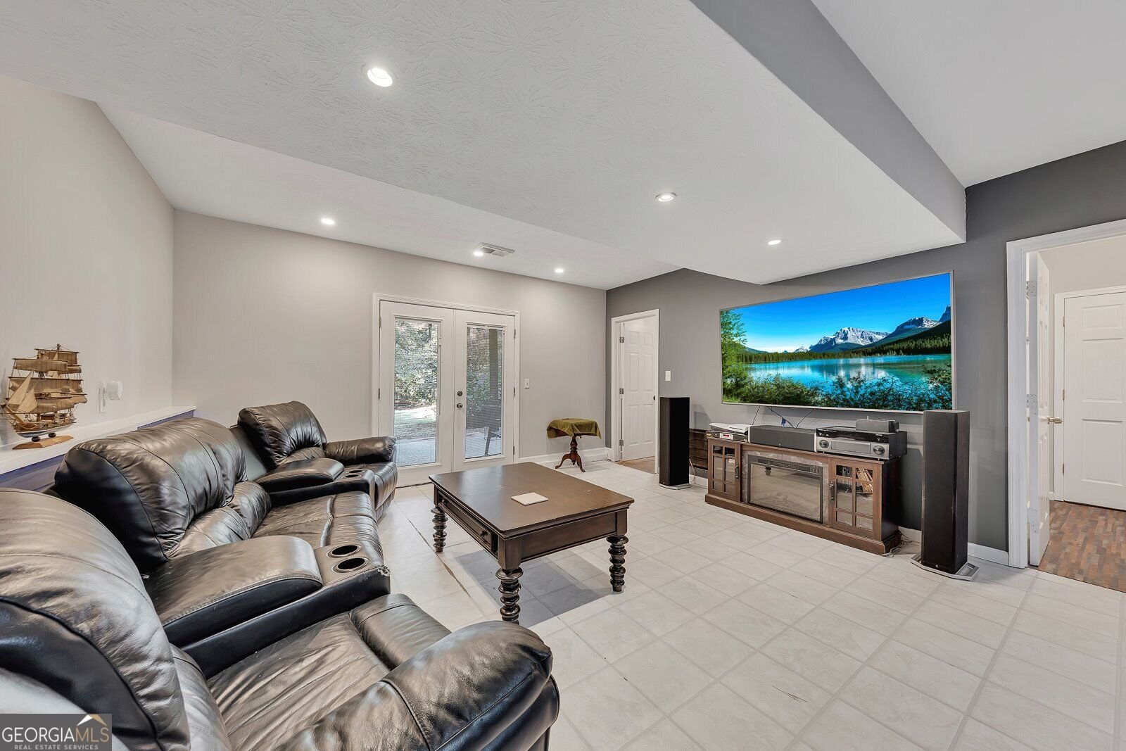 101 Holly Creek Court Woodstock - Photo 41